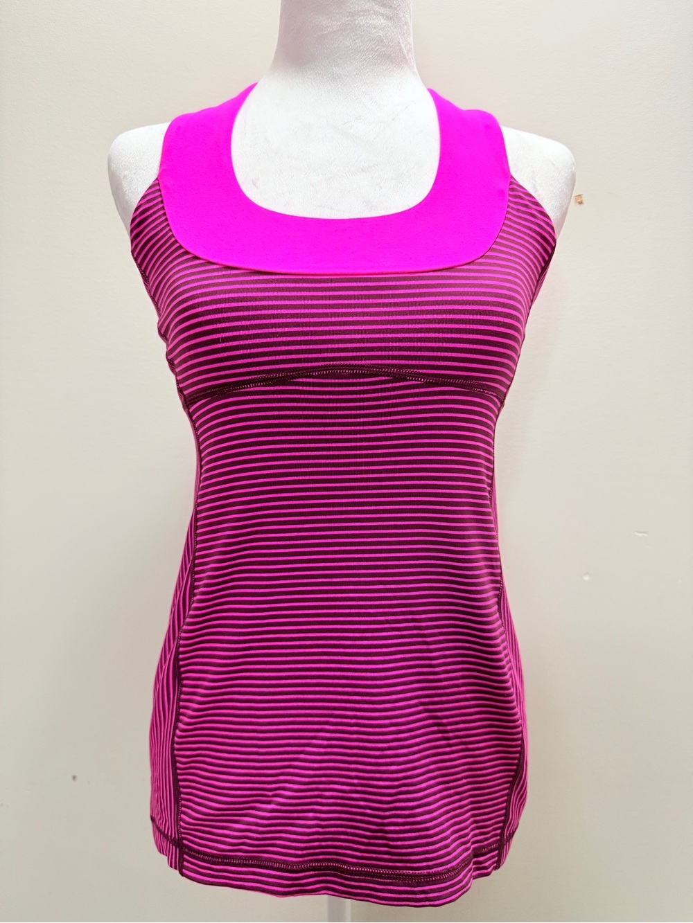 Lululemon athletica Pink and Magenta Striped Scoop-Neck Tank Size 6